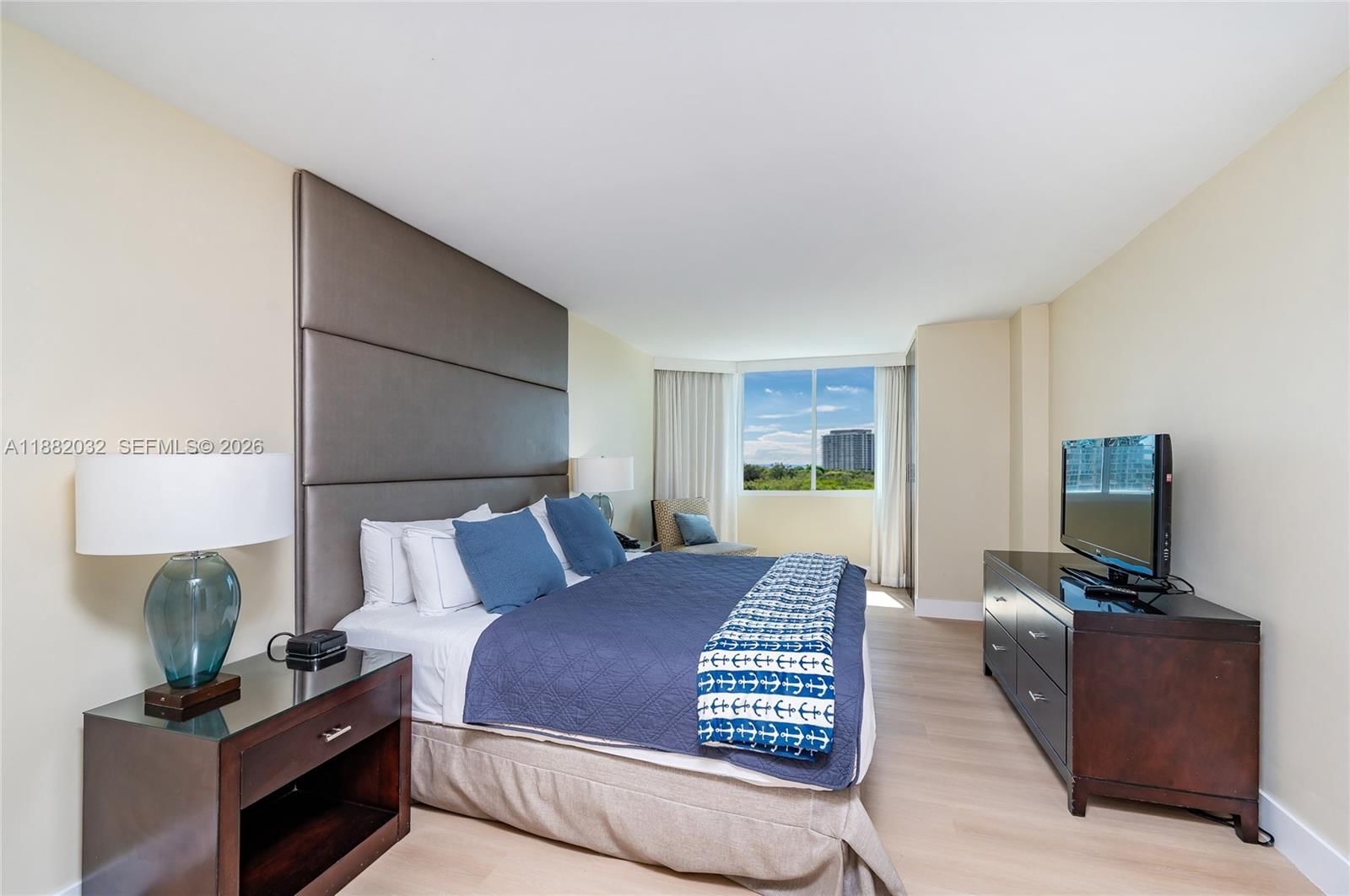 Real estate property located at 2670 Sunrise Blvd #724, Broward, Gallery One Condo, Fort Lauderdale, FL