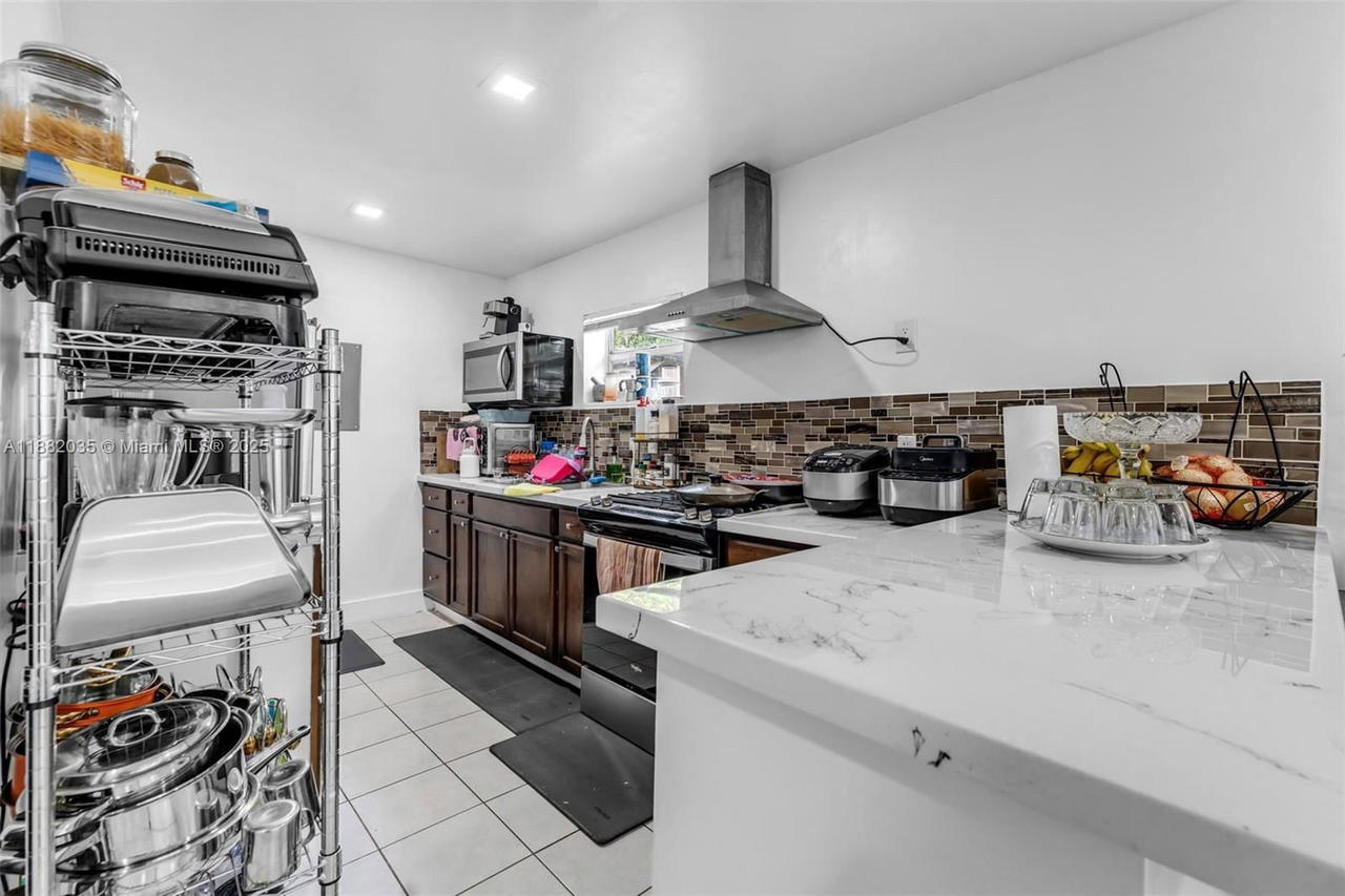 Real estate property located at 12750 197th Ave, Miami-dade, Acreag0002, Miami, FL