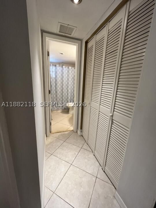 Real estate property located at 5387 40th Ave #103, Broward, Bel-aire Section Six Cond, Dania Beach, FL