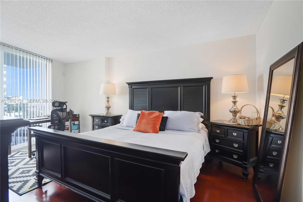 Real estate property located at 1228 West Ave #607, Miami-dade, Bayview Terr Condo, Miami Beach, FL