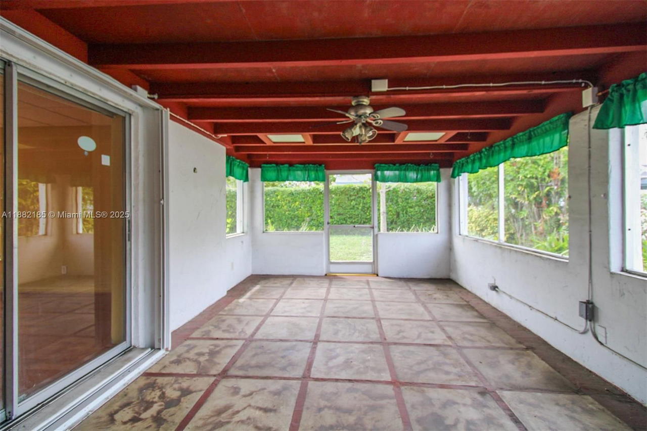 Real estate property located at 16120 104th Ave, Miami-dade, Fairway Pines, Miami, FL