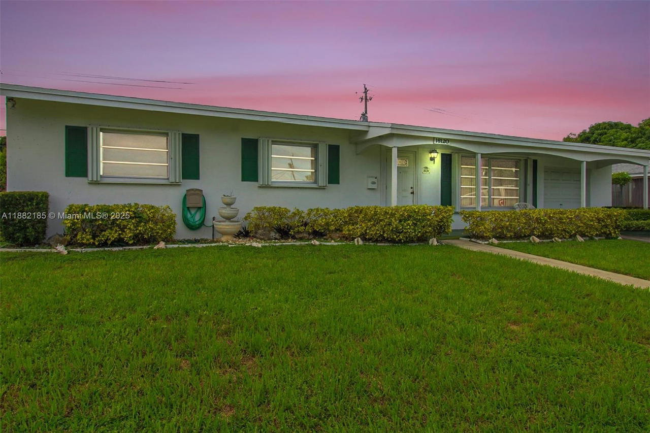 Real estate property located at 16120 104th Ave, Miami-dade, Fairway Pines, Miami, FL