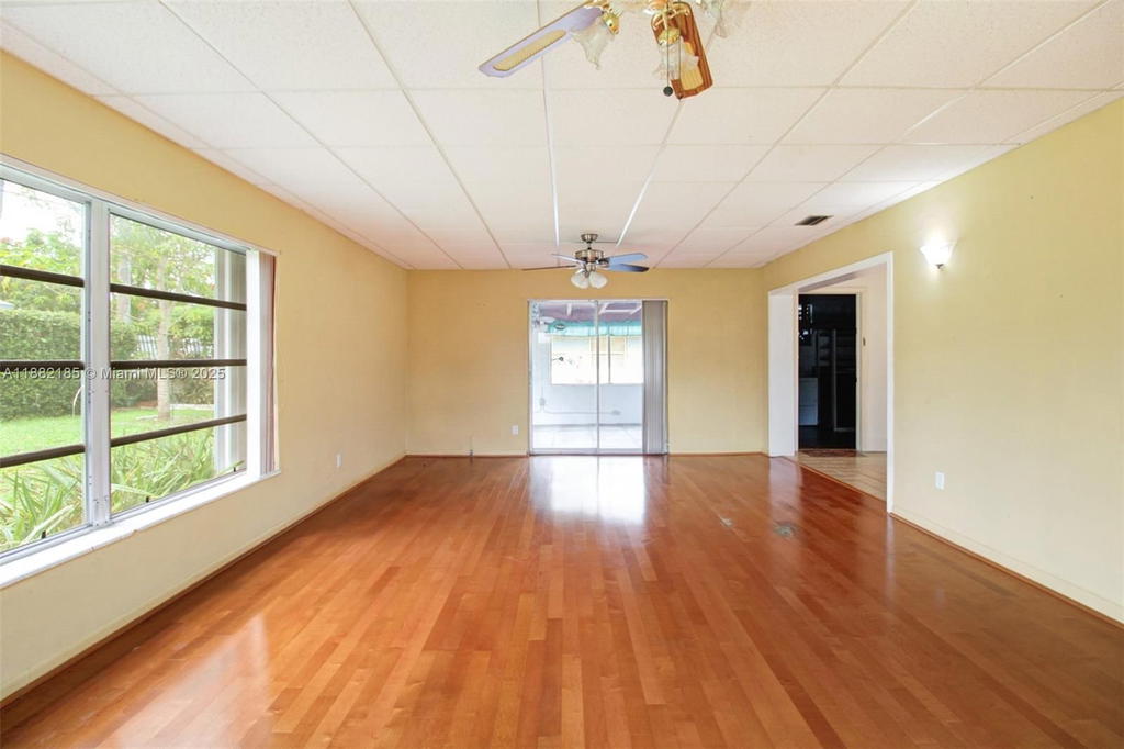 Real estate property located at 16120 104th Ave, Miami-dade, Fairway Pines, Miami, FL