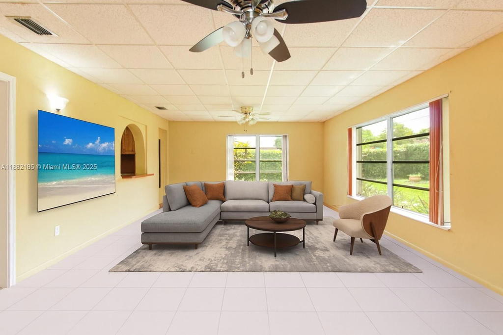 Real estate property located at 16120 104th Ave, Miami-dade, Fairway Pines, Miami, FL