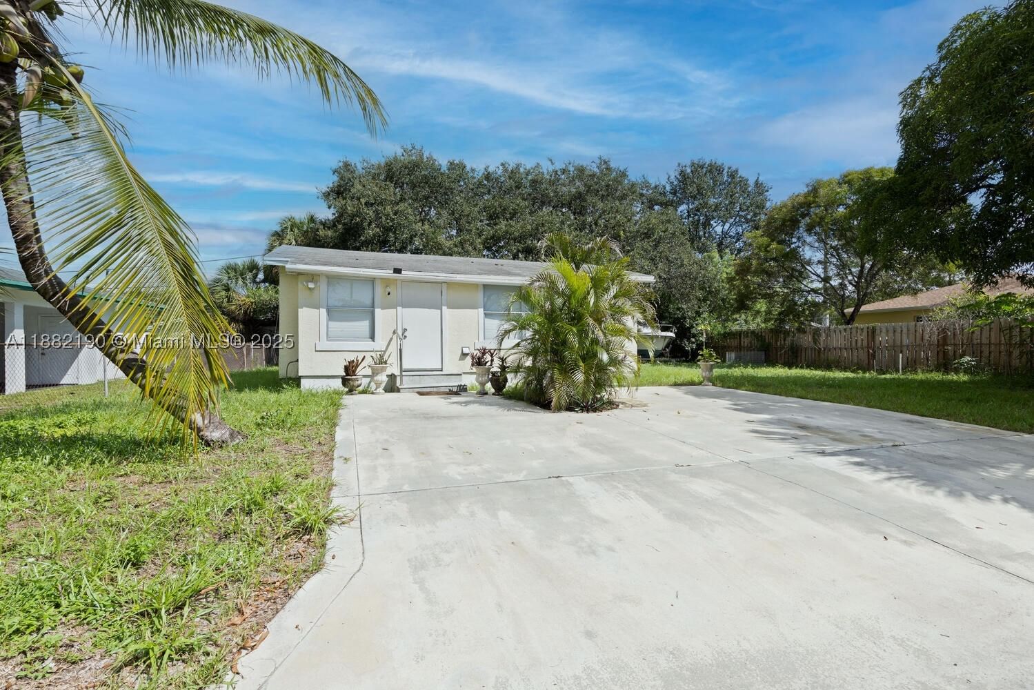 Real estate property located at 1711 7th Pl, Broward, Lincoln Park First Add, Fort Lauderdale, FL
