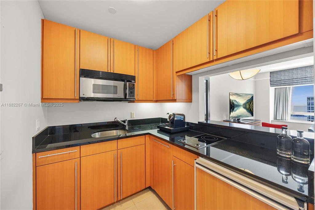 Real estate property located at 1435 Brickell Ave #3203, Miami-dade, Millennium Tower Condomin, Miami, FL