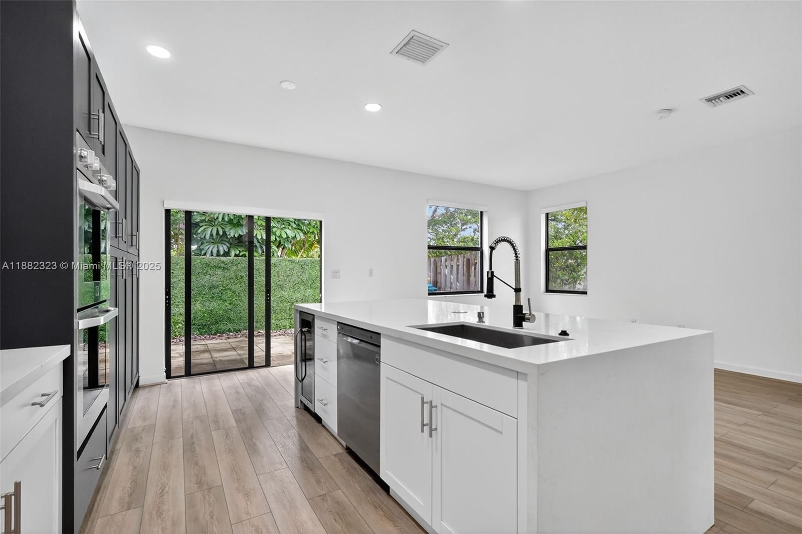Real estate property located at 21372 2nd Ct, Miami-dade, Via Venture Neighborhood, Miami, FL