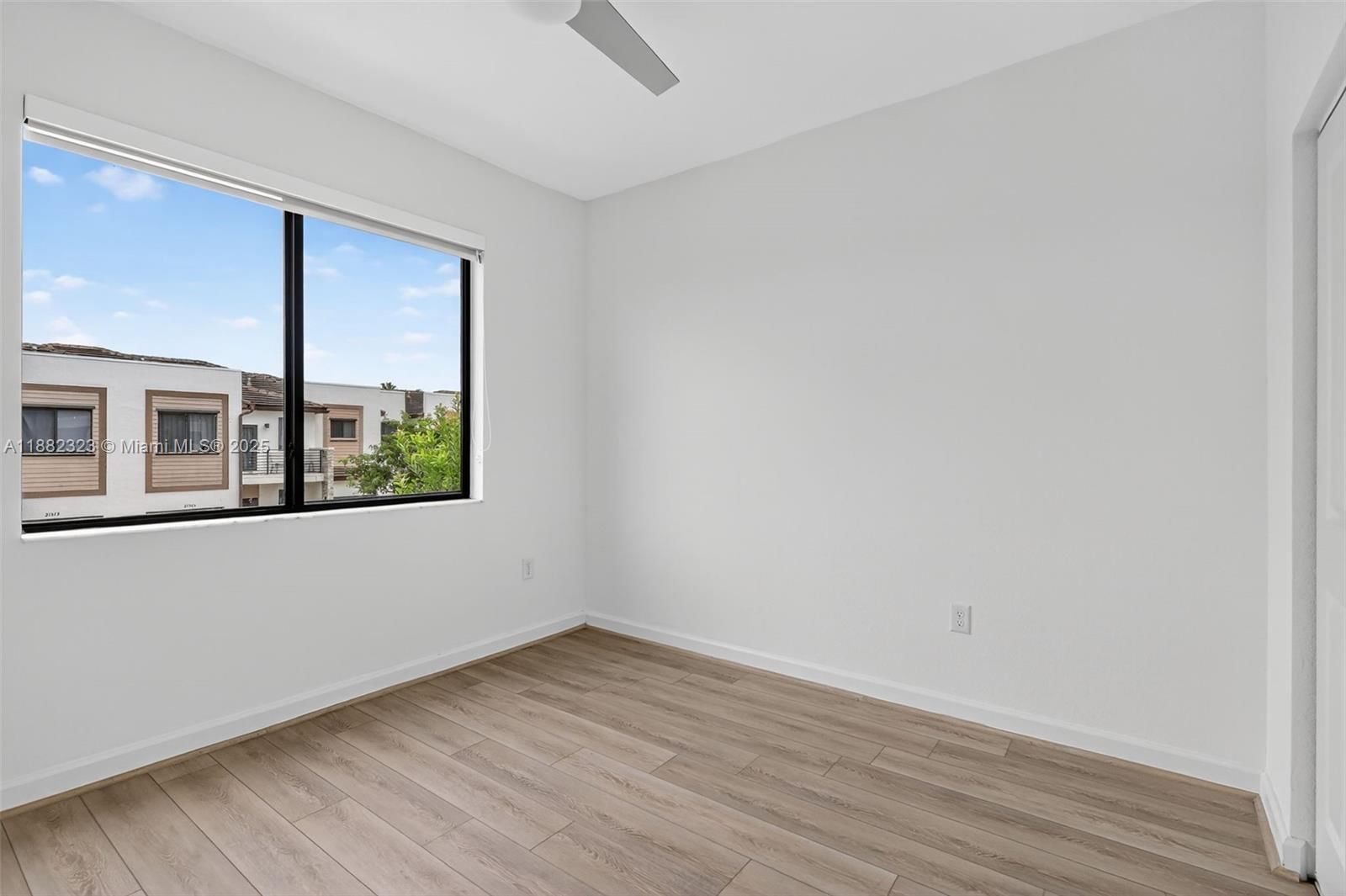 Real estate property located at 21372 2nd Ct, Miami-dade, Via Venture Neighborhood, Miami, FL