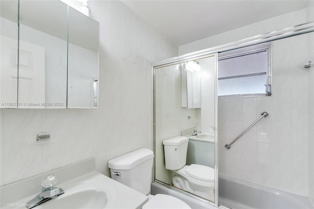 Real estate property located at 1015 64th St, Miami-dade, Westhaven Heights, Hialeah, FL