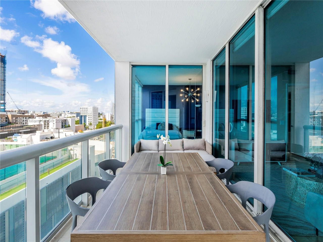 Real estate property located at 480 30th St #1103, Miami-dade, Platinum Condo, Miami, FL