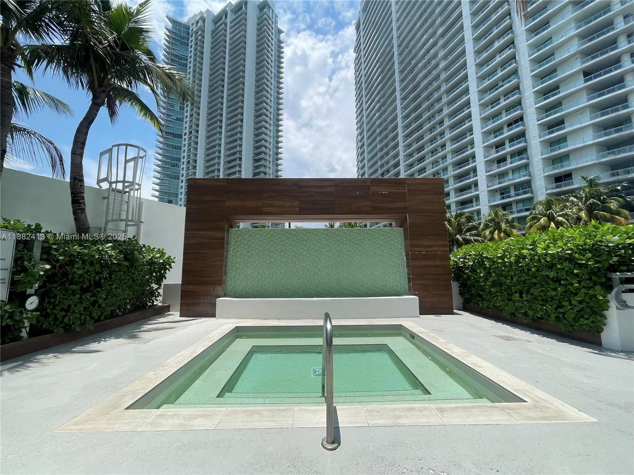 Real estate property located at , Miami-dade, Wind Condo, Miami, FL