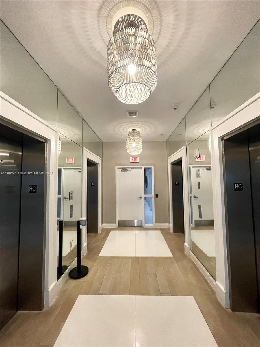 Real estate property located at , Miami-dade, Wind Condo, Miami, FL
