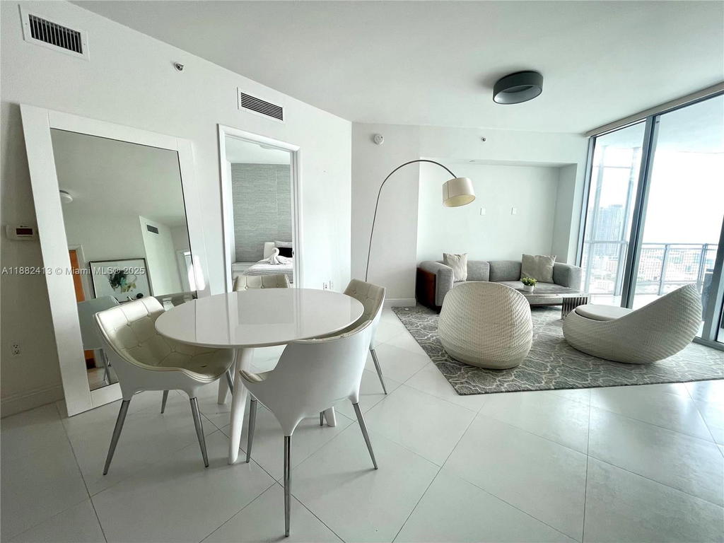 Real estate property located at , Miami-dade, Wind Condo, Miami, FL