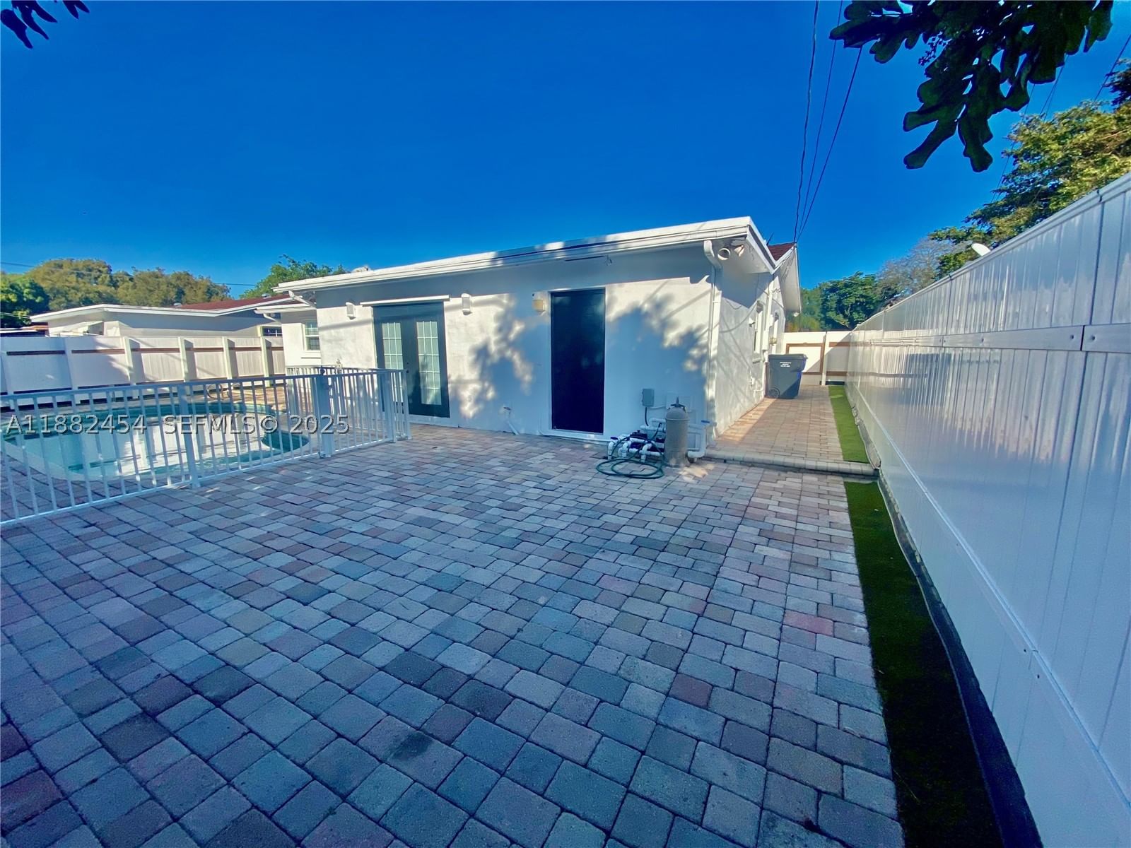 Real estate property located at 3024 73rd Ter, Broward, Driftwood Estates No 2, Hollywood, FL