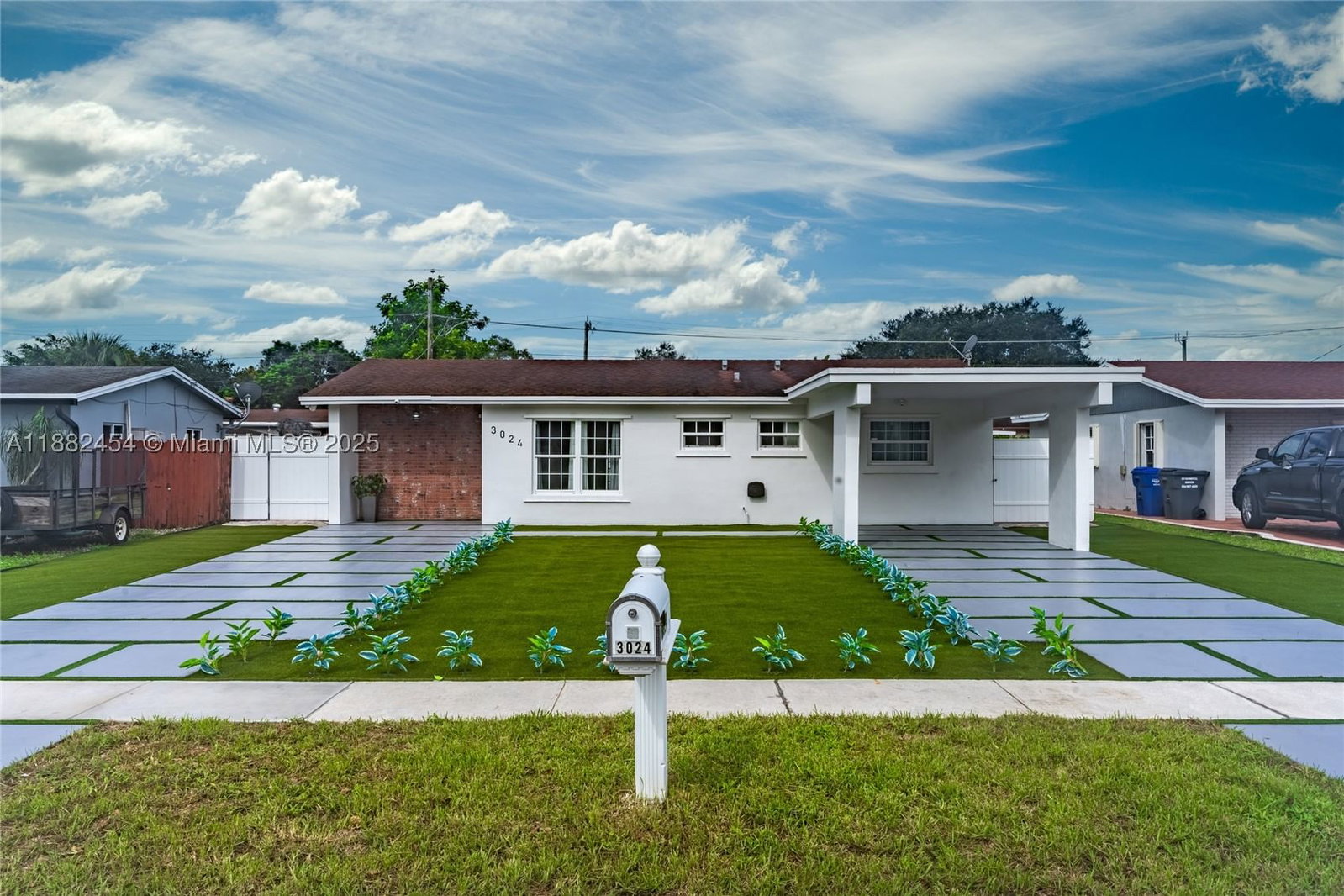 Real estate property located at 3024 73rd Ter, Broward, Driftwood Estates No 2, Hollywood, FL