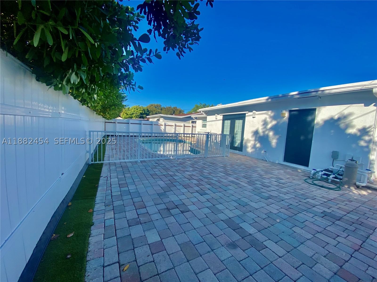 Real estate property located at 3024 73rd Ter, Broward, Driftwood Estates No 2, Hollywood, FL