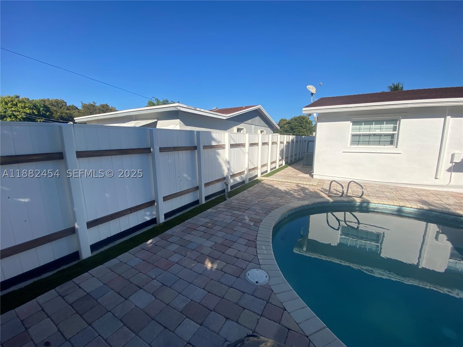 Real estate property located at 3024 73rd Ter, Broward, Driftwood Estates No 2, Hollywood, FL