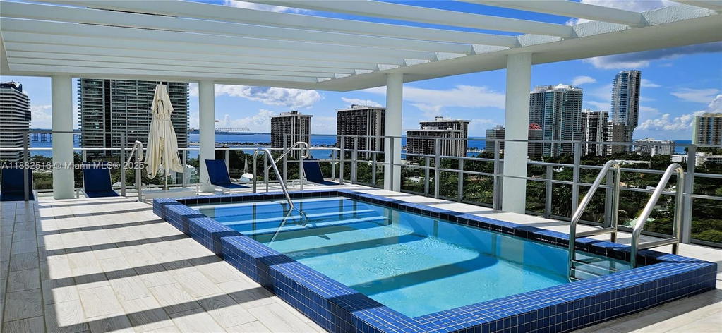 Real estate property located at 1600 1st Ave #1106, Miami-dade, Le Parc At Brickell Condo, Miami, FL