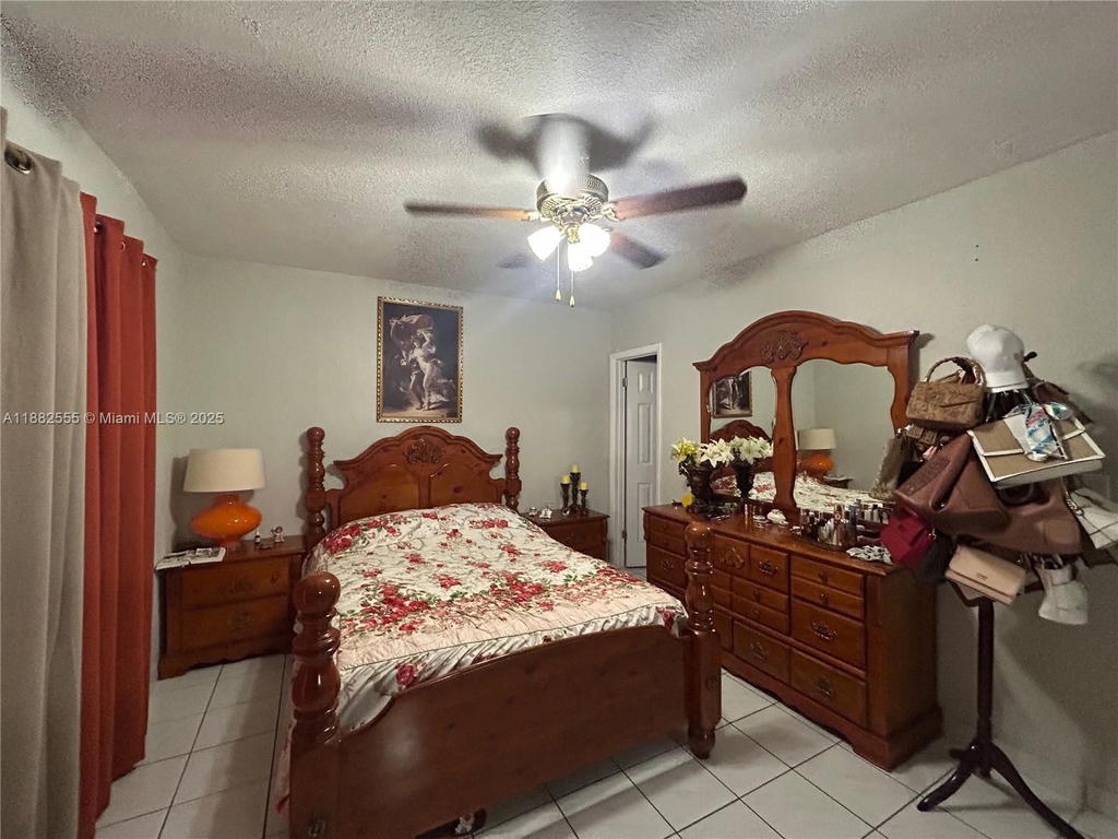 Real estate property located at 460 23rd St #103, Miami-dade, Golden Gate Condo, Hialeah, FL