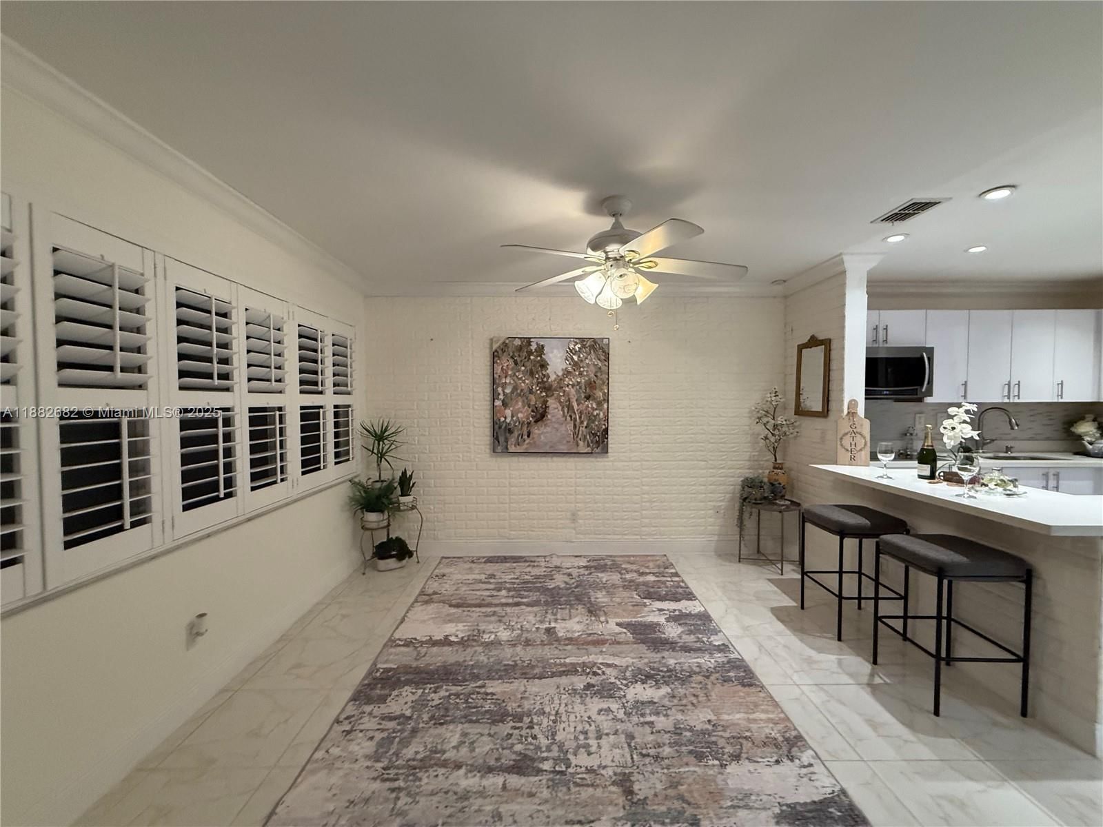 Real estate property located at 8851 Sunrise Lakes Blvd #203, Broward, Sunrise Lakes 76 Condo, Sunrise, FL