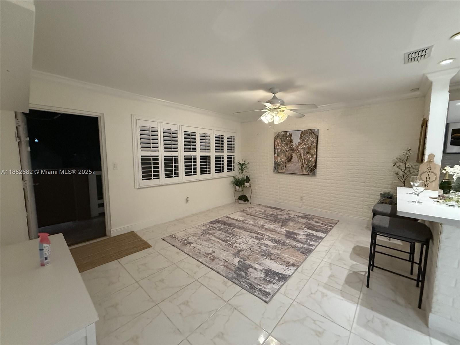 Real estate property located at 8851 Sunrise Lakes Blvd #203, Broward, Sunrise Lakes 76 Condo, Sunrise, FL