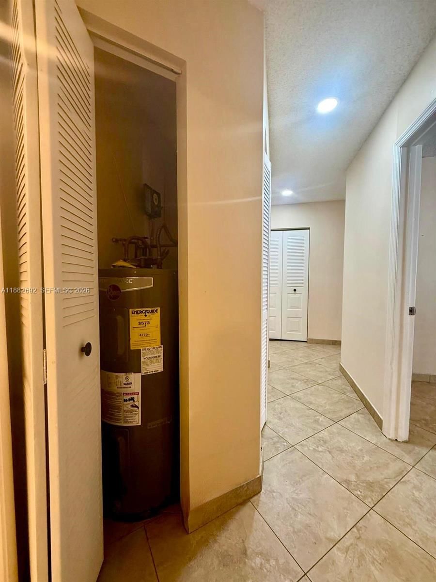 Real estate property located at 1321 Seagrape Circle, Broward, Country Isles Garden Homes, Weston, FL