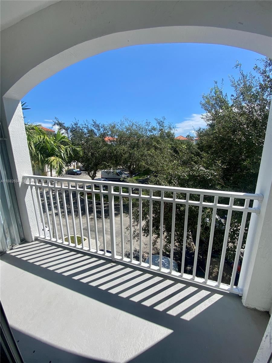 Real estate property located at 11032 Legacy Dr #301, Palm Beach, Residences At Legacy Plac, Palm Beach Gardens, FL