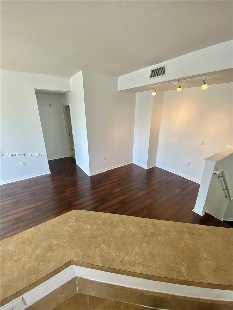 Real estate property located at 11032 Legacy Dr #301, Palm Beach, Residences At Legacy Plac, Palm Beach Gardens, FL