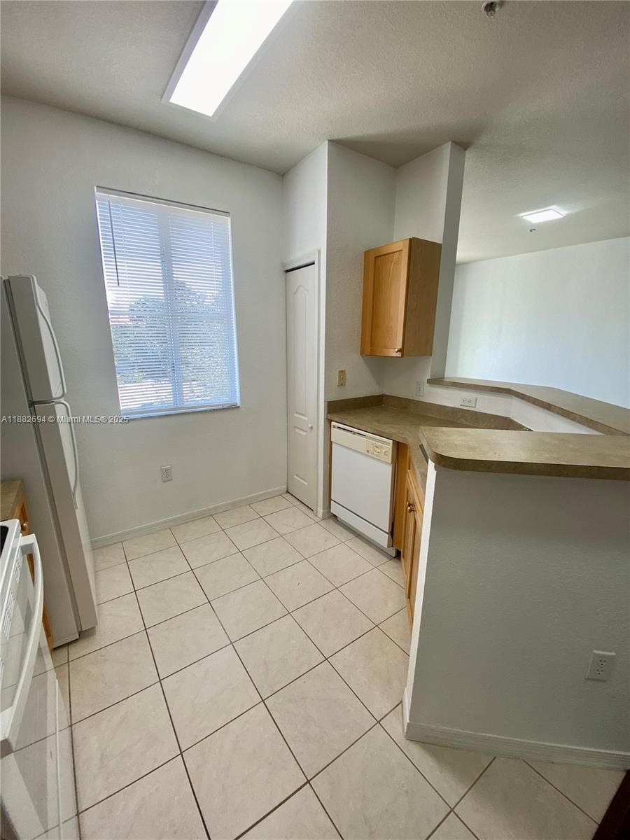 Real estate property located at 11032 Legacy Dr #301, Palm Beach, Residences At Legacy Plac, Palm Beach Gardens, FL