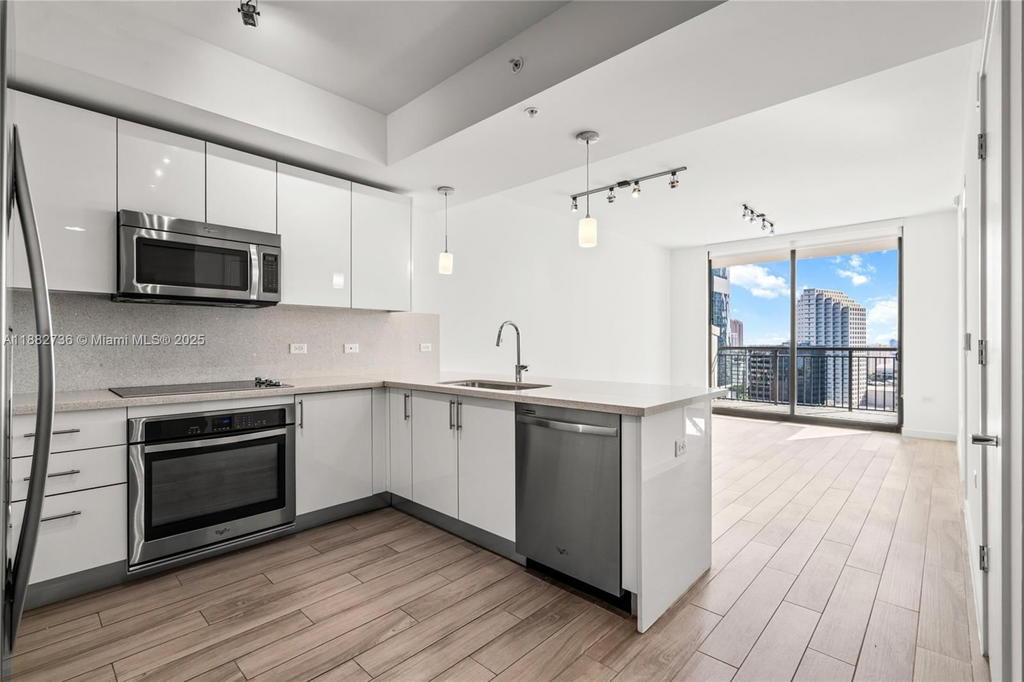 Real estate property located at 999 1st Ave #2208, Miami-dade, Nine At Mary Brickell Vil, Miami, FL
