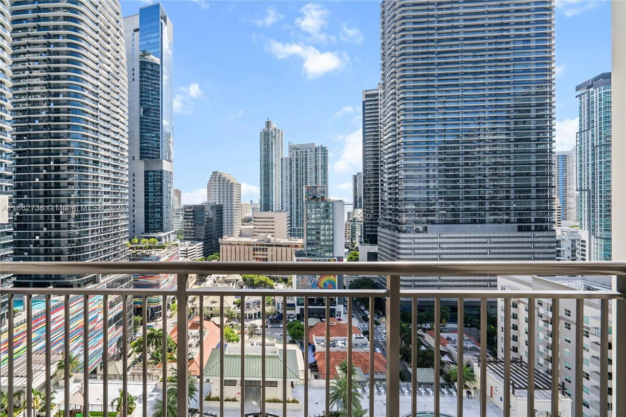Real estate property located at 999 1st Ave #2208, Miami-dade, Nine At Mary Brickell Vil, Miami, FL