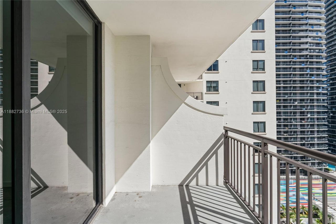 Real estate property located at 999 1st Ave #2208, Miami-dade, Nine At Mary Brickell Vil, Miami, FL