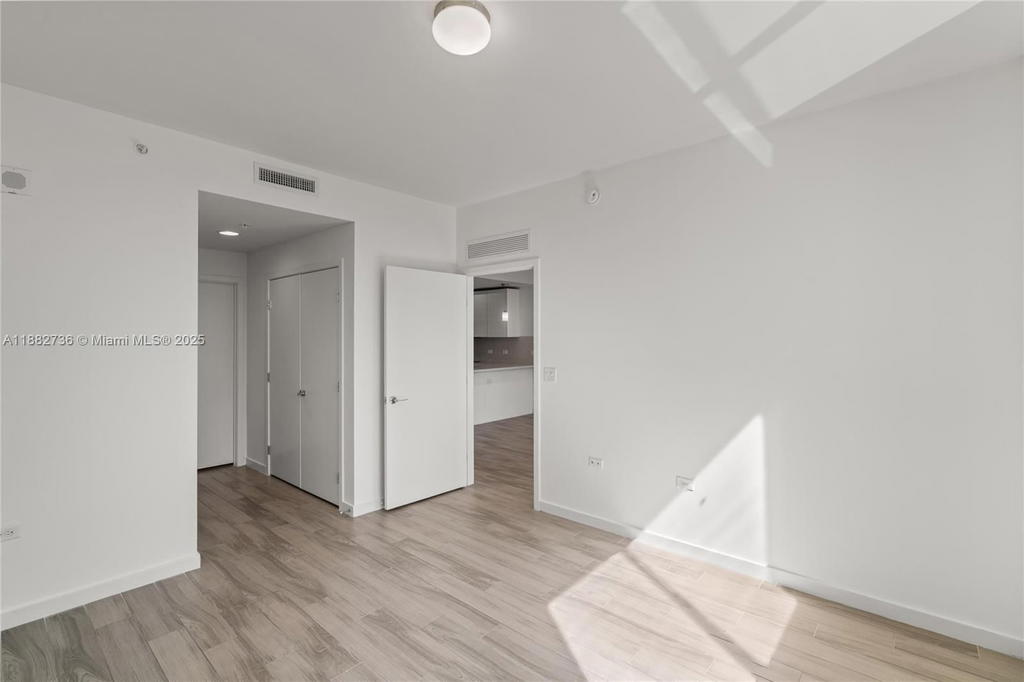 Real estate property located at 999 1st Ave #2208, Miami-dade, Nine At Mary Brickell Vil, Miami, FL