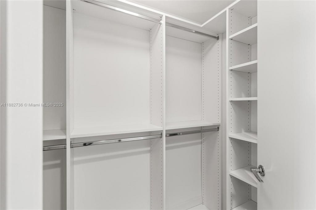 Real estate property located at 999 1st Ave #2208, Miami-dade, Nine At Mary Brickell Vil, Miami, FL