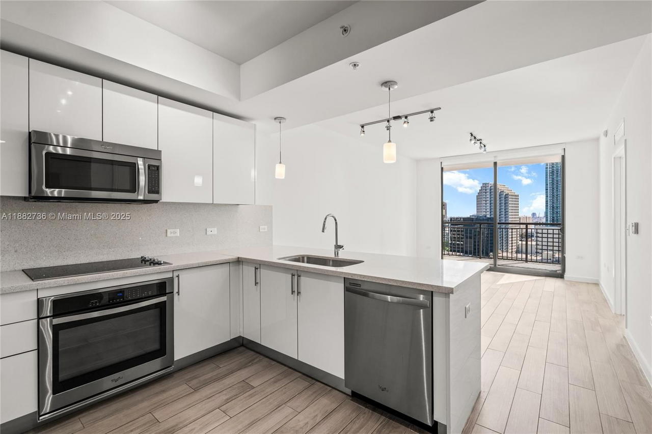 Real estate property located at 999 1st Ave #2208, Miami-dade, Nine At Mary Brickell Vil, Miami, FL