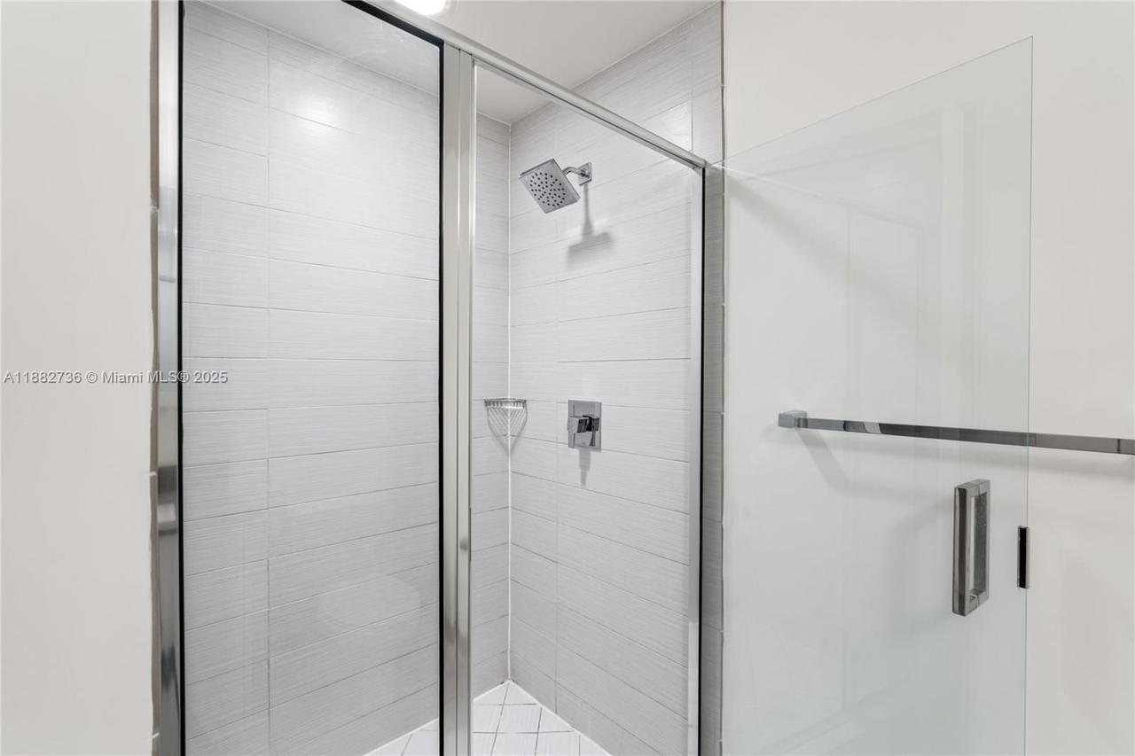 Real estate property located at 999 1st Ave #2208, Miami-dade, Nine At Mary Brickell Vil, Miami, FL