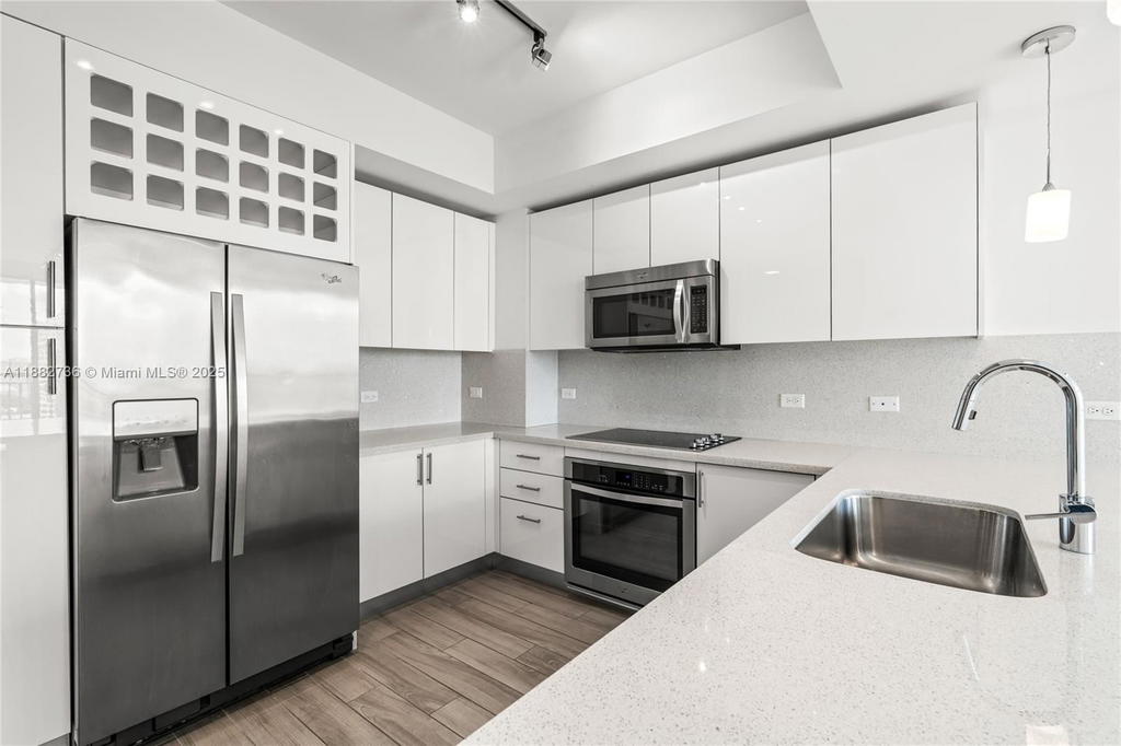 Real estate property located at 999 1st Ave #2208, Miami-dade, Nine At Mary Brickell Vil, Miami, FL