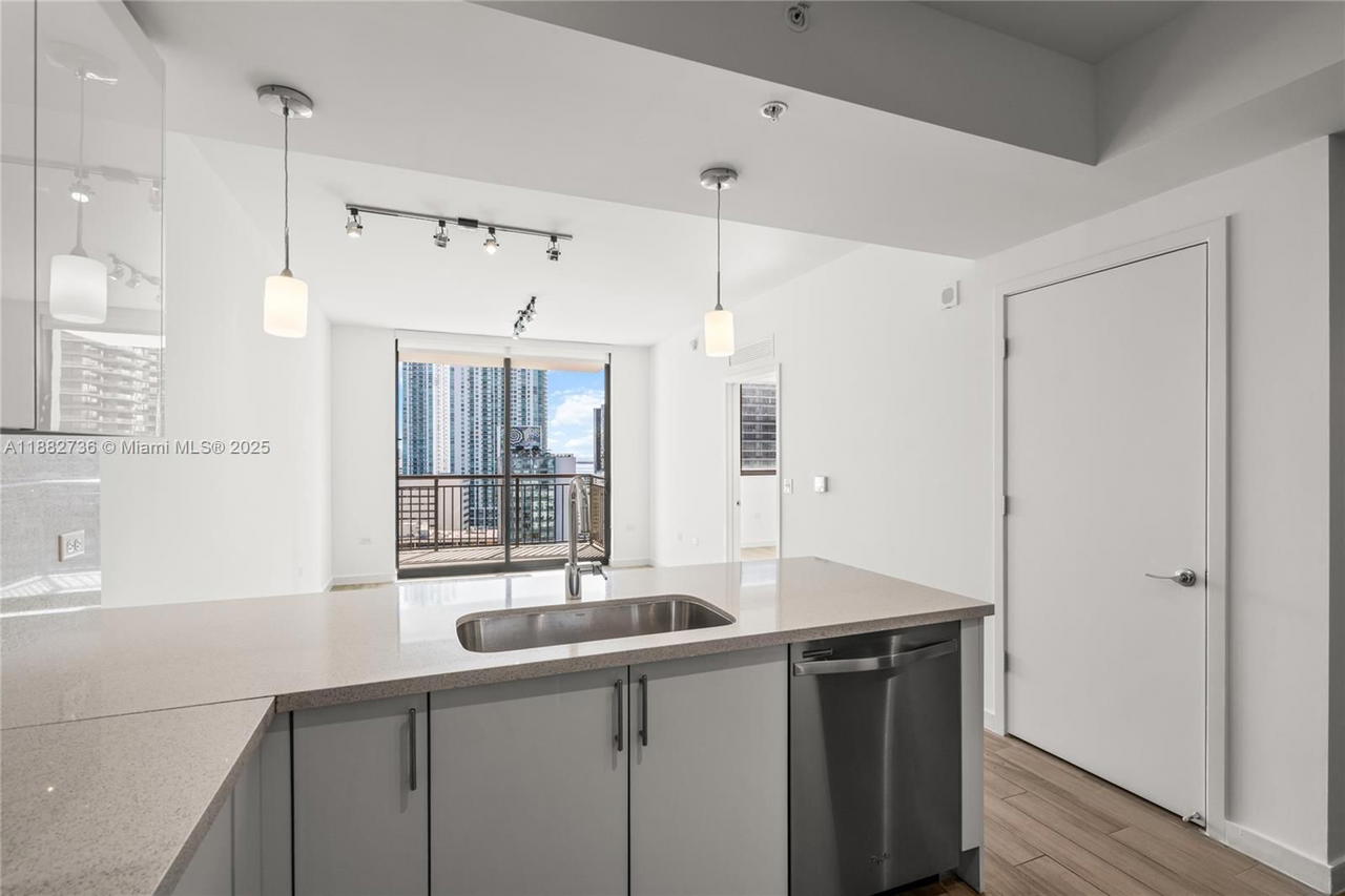 Real estate property located at 999 1st Ave #2208, Miami-dade, Nine At Mary Brickell Vil, Miami, FL