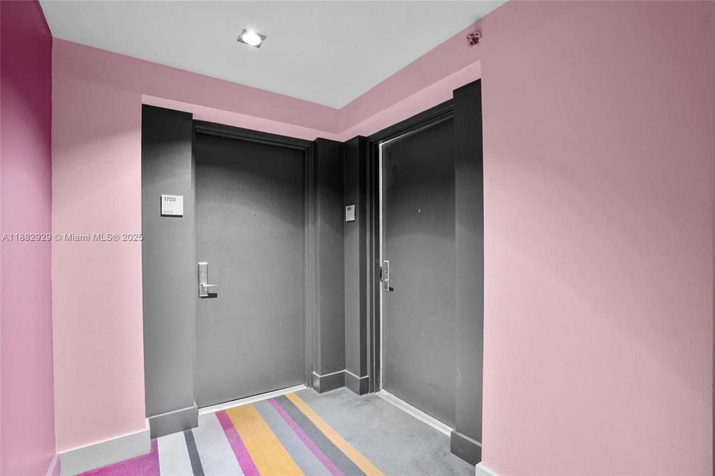 Real estate property located at 500 Brickell Ave #1701, Miami-dade, 500 Brickell East Condo, Miami, FL