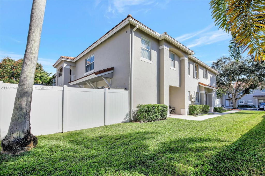 Real estate property located at 5326 126th Ave, Broward, Somerset Four Replat, Miramar, FL