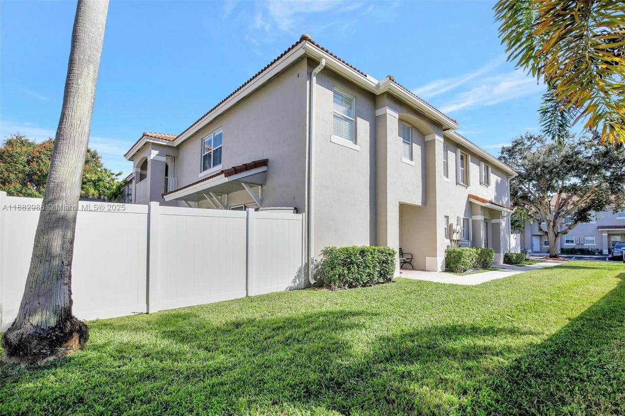 Real estate property located at 5326 126th Ave, Broward, Somerset Four Replat, Miramar, FL