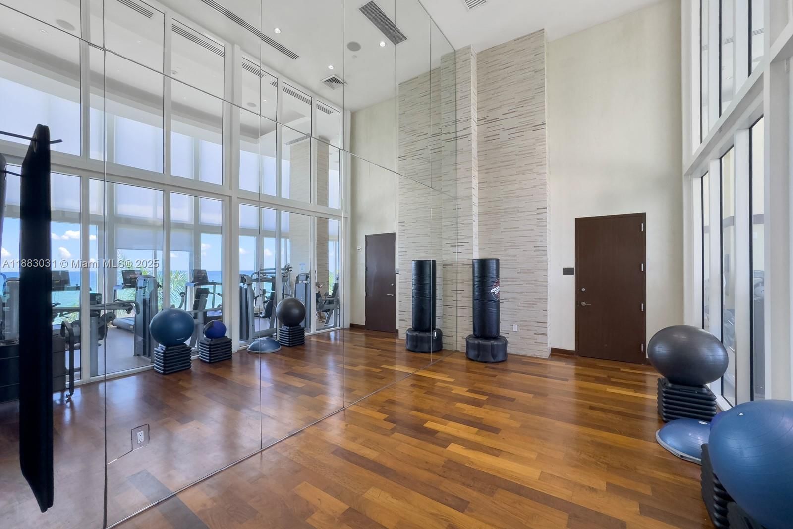 Real estate property located at 15811 Collins Ave #2907, Miami-dade, Tdr Tower Iii Condo, Sunny Isles Beach, FL