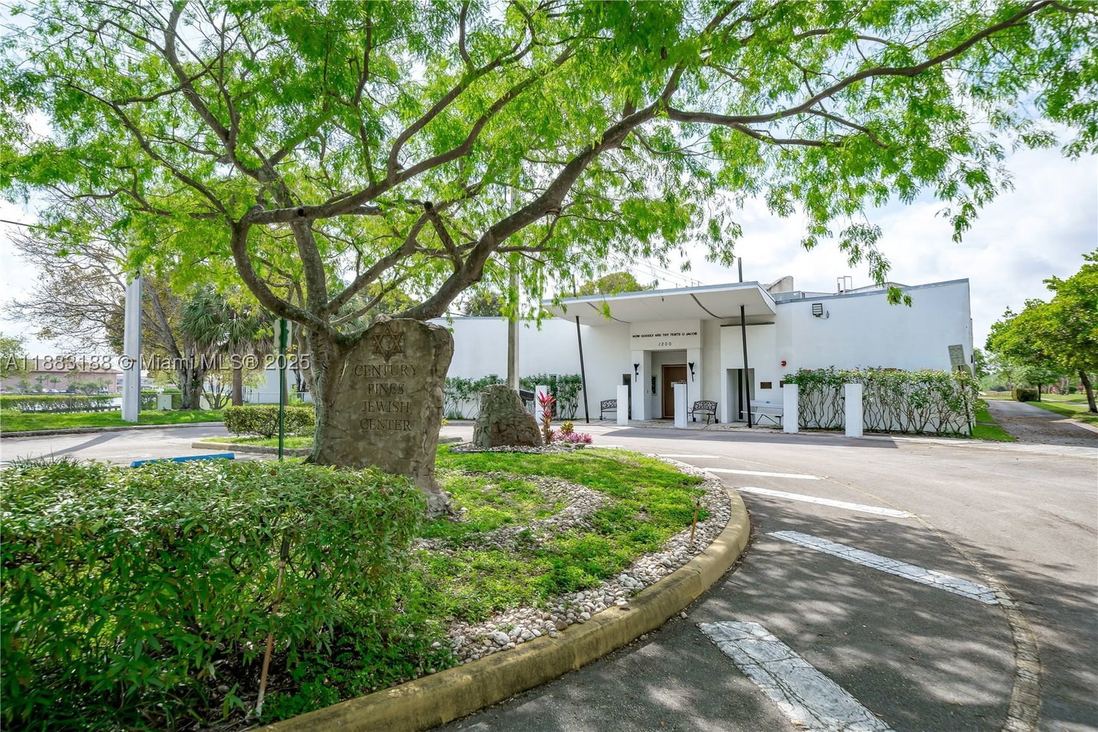 Real estate property located at 1351 125th Ave #206S, Broward, Cambridge At Century Vill, Pembroke Pines, FL