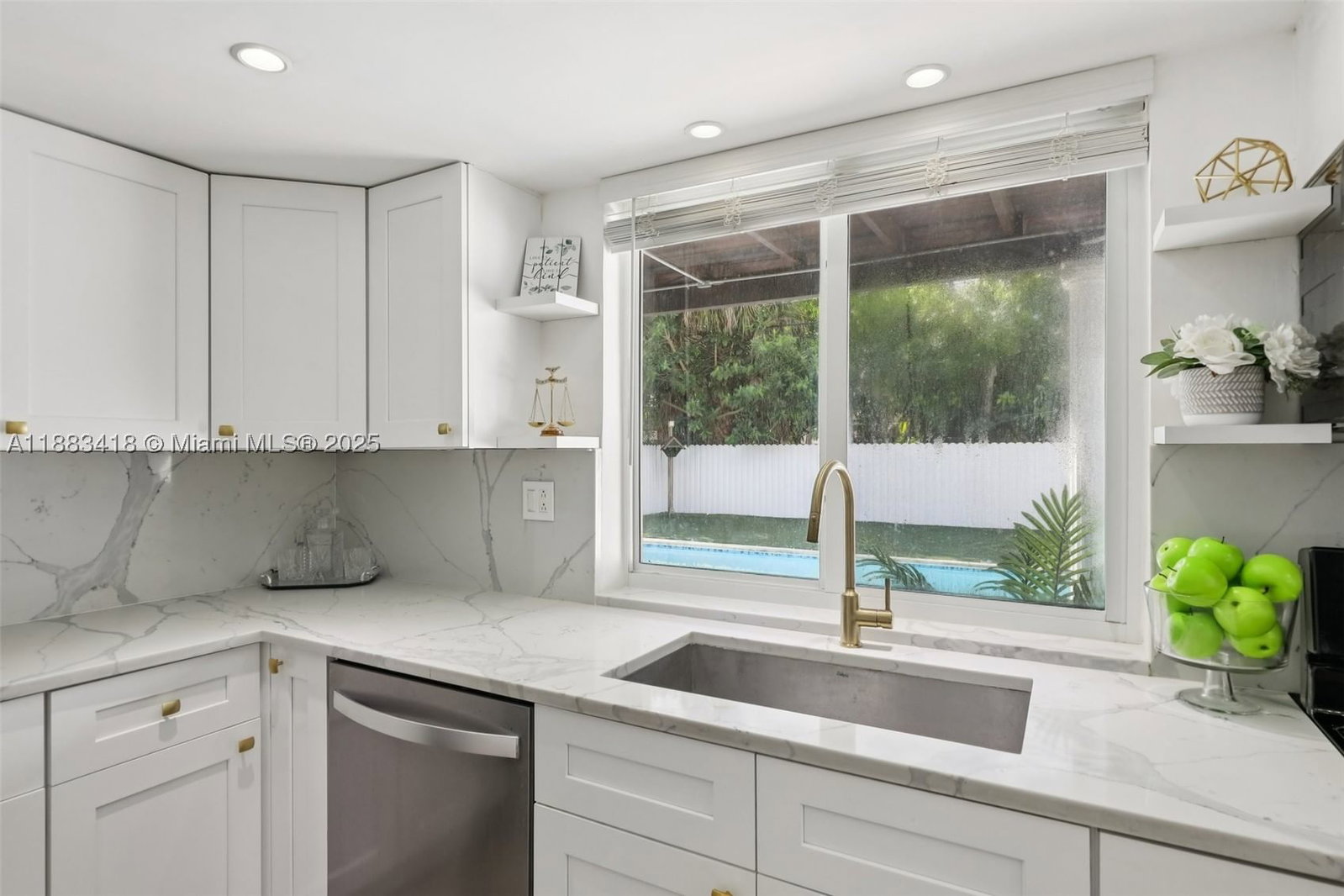 Real estate property located at 7952 Shalimar St, Broward, Miramar Sec 14, Miramar, FL