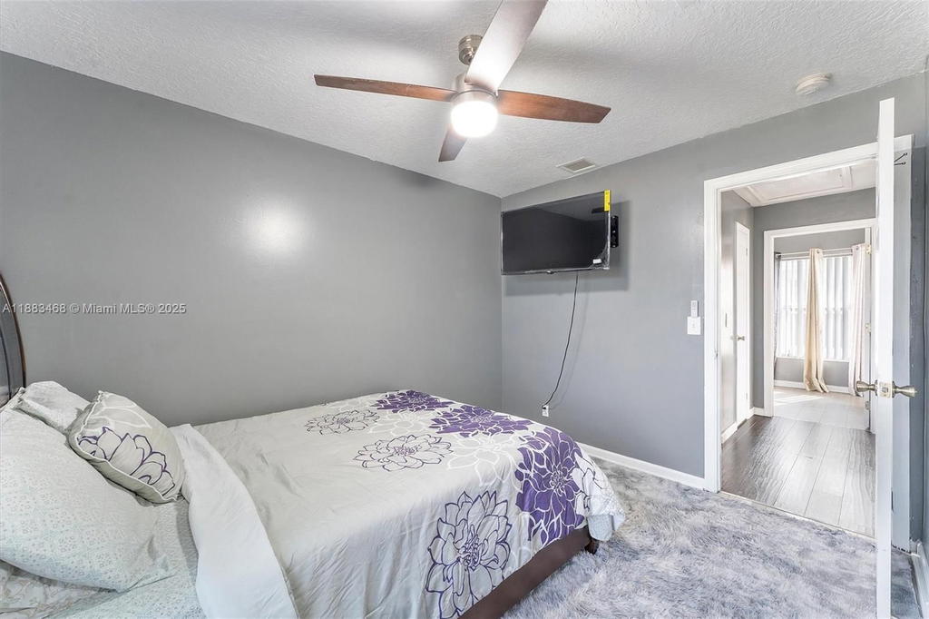 Real estate property located at 649 Latona Ave, Palm Beach, Latona Court Amnded Plat, Lake Worth, FL