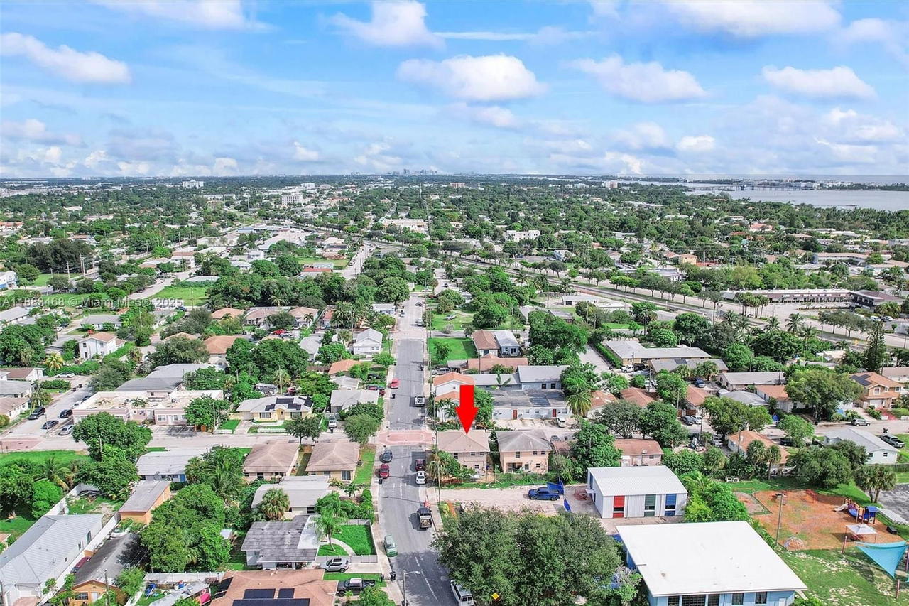 Real estate property located at 649 Latona Ave, Palm Beach, Latona Court Amnded Plat, Lake Worth, FL