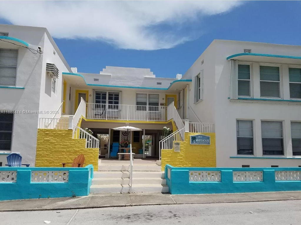 Real estate property located at 309 Crocus Ter #10, Broward, Whitehouse Condo, Hollywood, FL