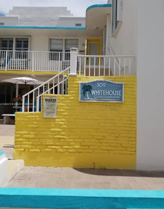 Real estate property located at 309 Crocus Ter #10, Broward, Whitehouse Condo, Hollywood, FL