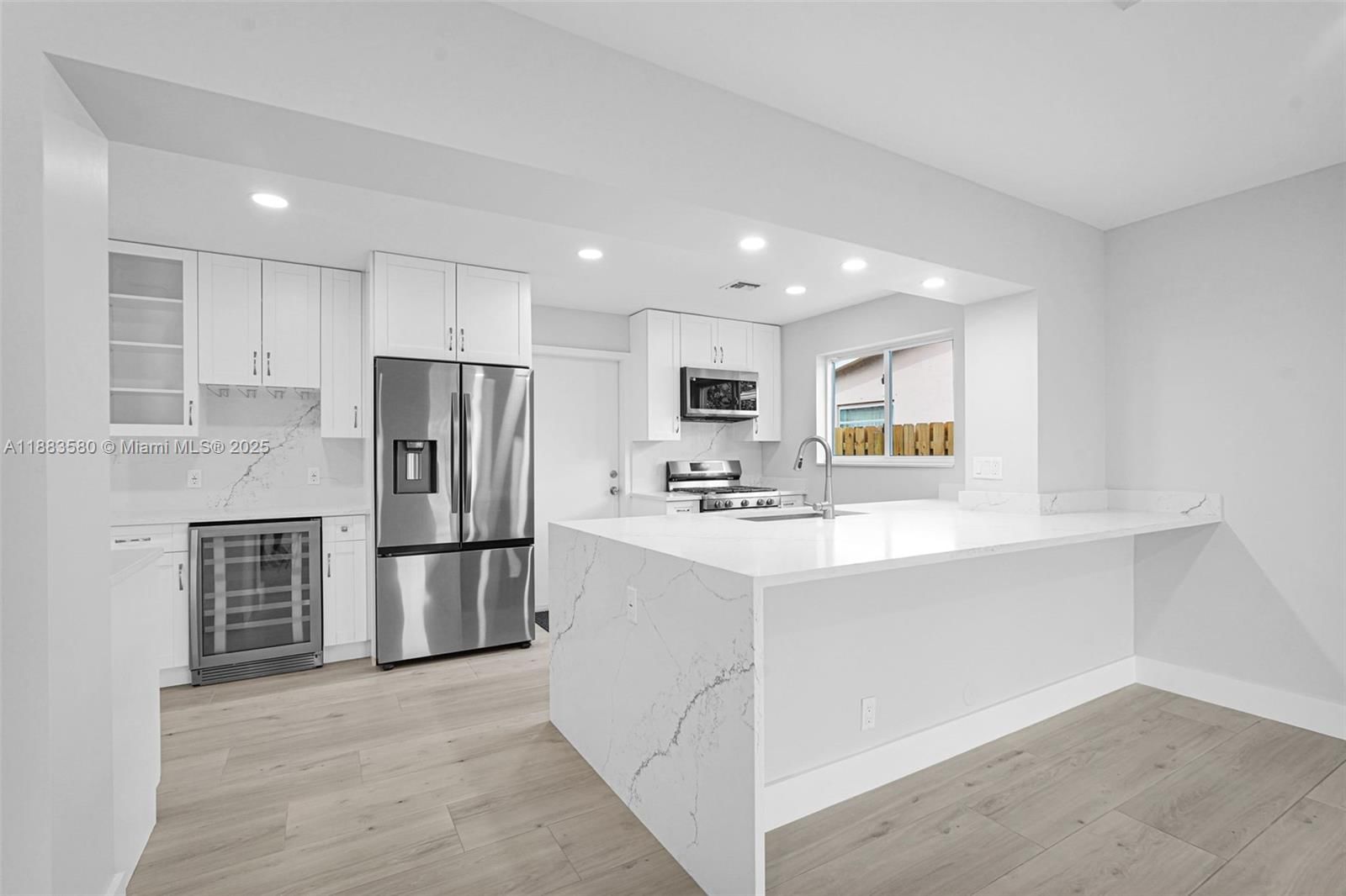 Real estate property located at 3805 Lincoln St, Broward, Hollywood Hills, Hollywood, FL