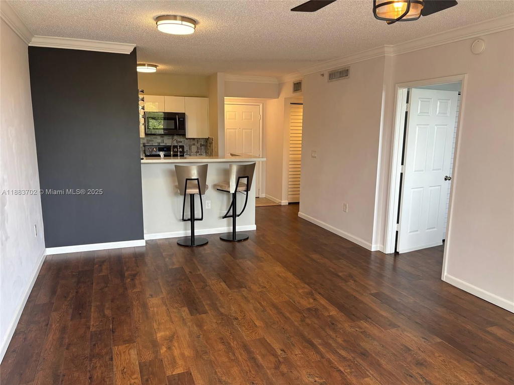 Real estate property located at 1900 Van Buren St #320B, Broward, Regent Park Condo, Hollywood, FL